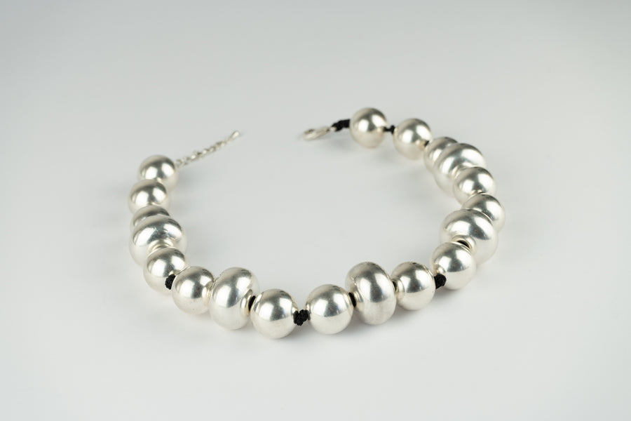 Silver foam necklace