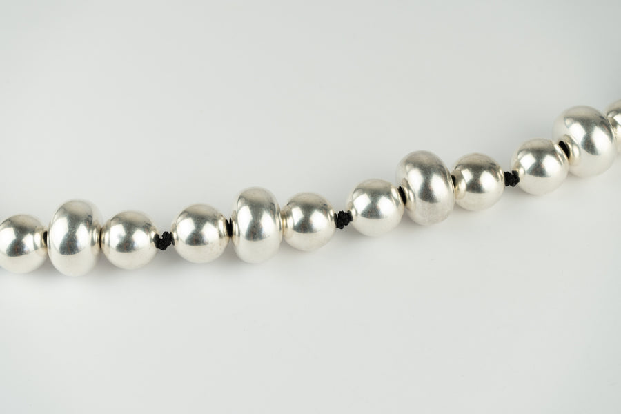 Silver foam necklace