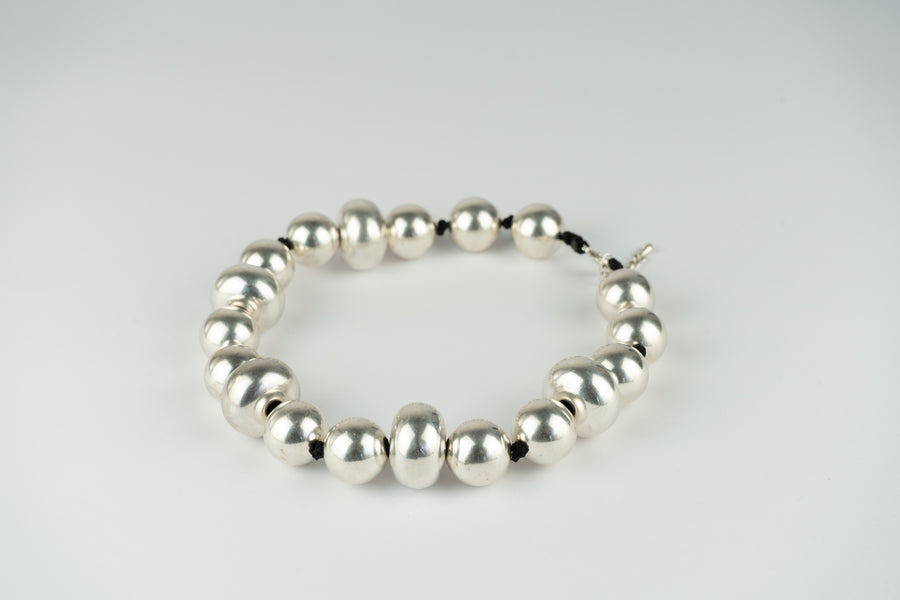 Silver foam necklace
