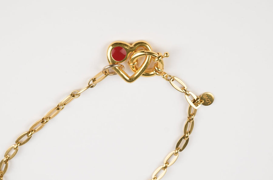 Hold on chain necklace