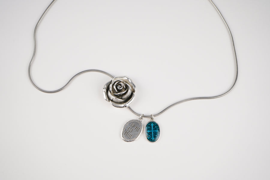 Silver rose necklace