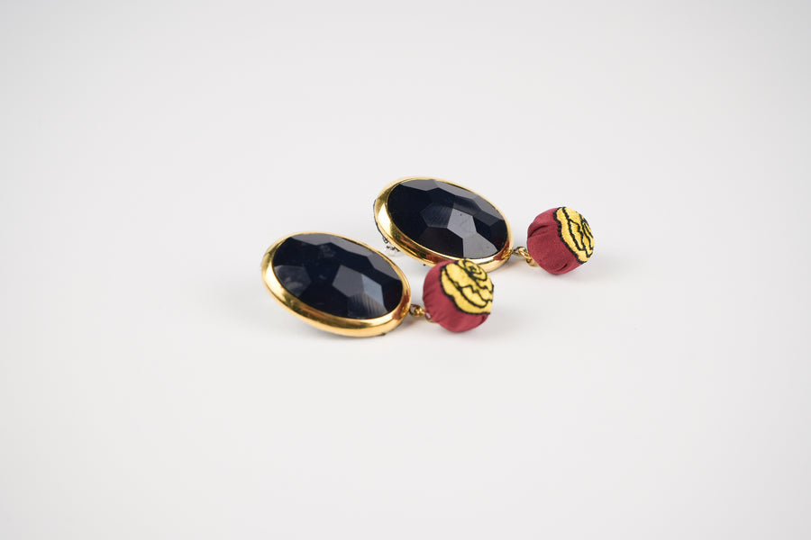 Classy rose earrings