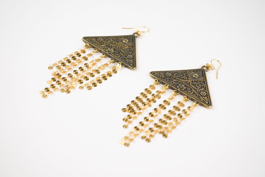 Lampsi earrings