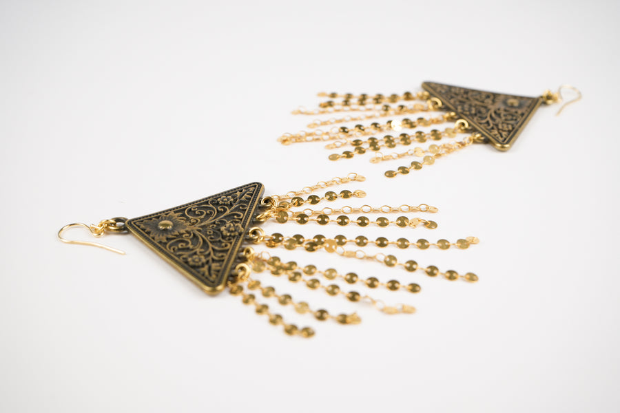 Lampsi earrings
