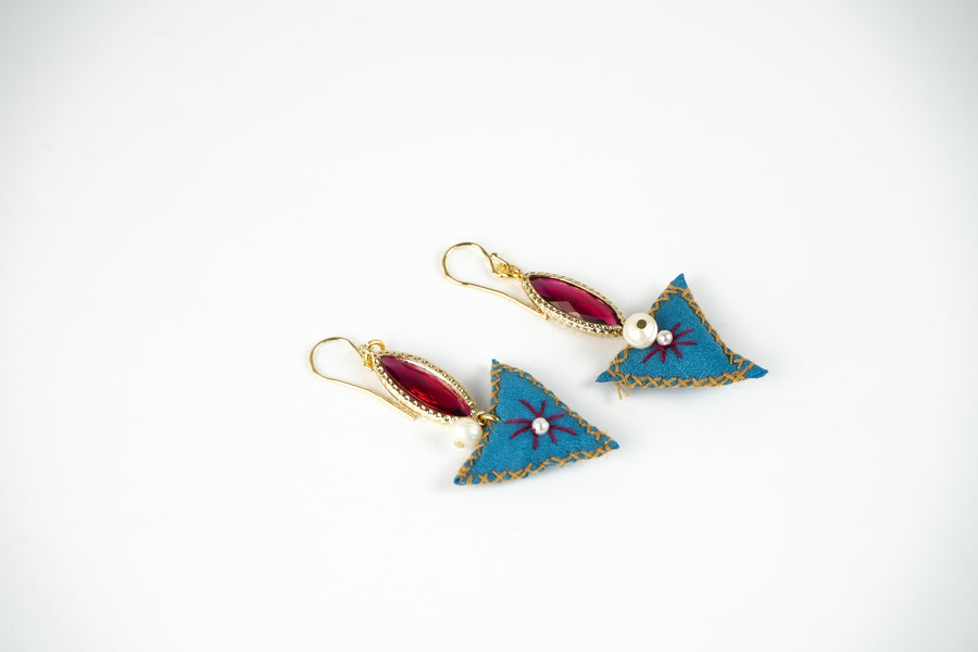 Pearl turquoise fylakto earrings