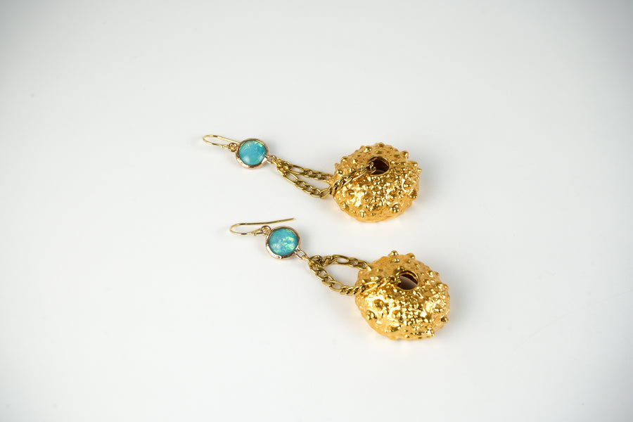 Urchin golden earrings