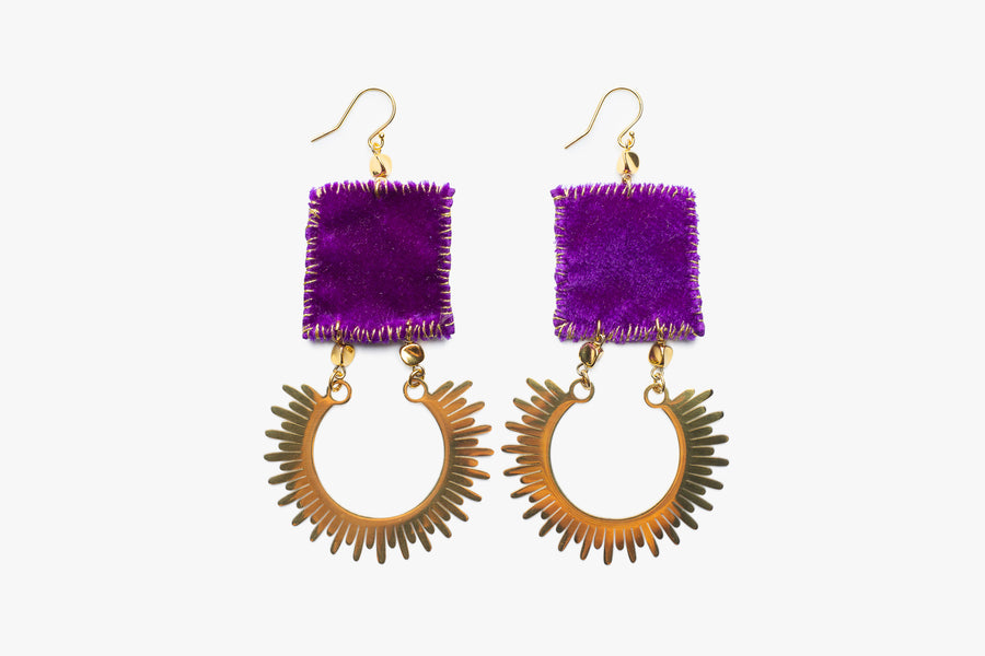 Royal ray earrings
