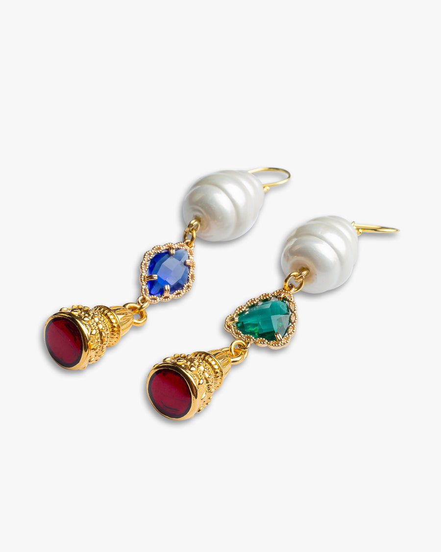 Essence shiny earrings