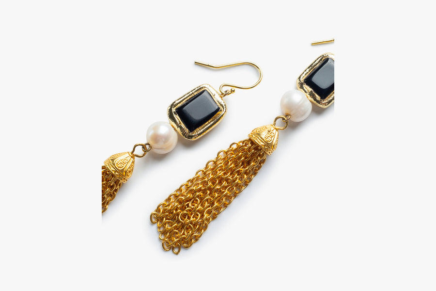 Chic tap earrings