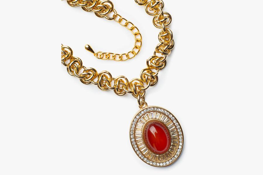 Refined chain necklace