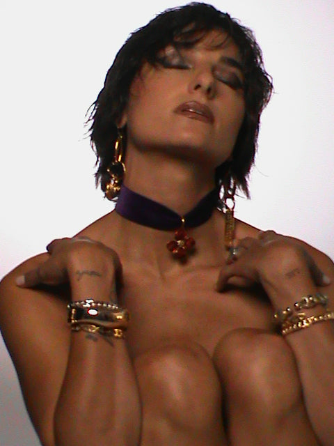 Pendant velvet choker purple