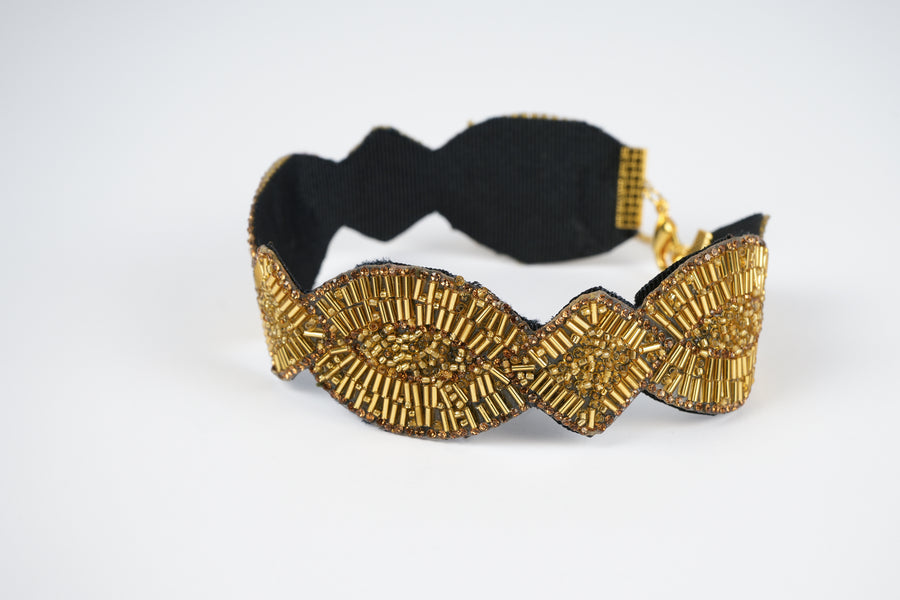 Poetry choker