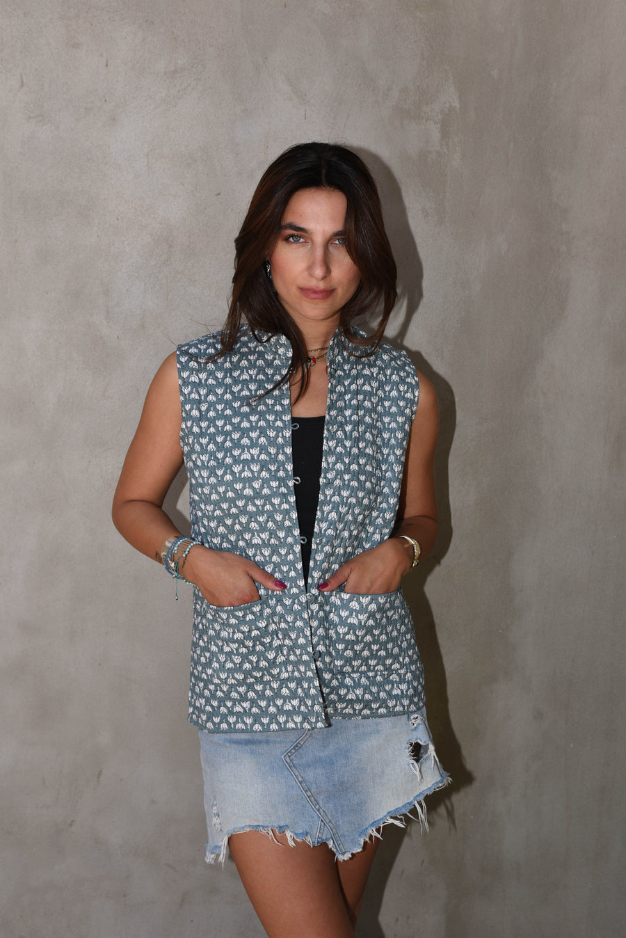 Double face unique vest