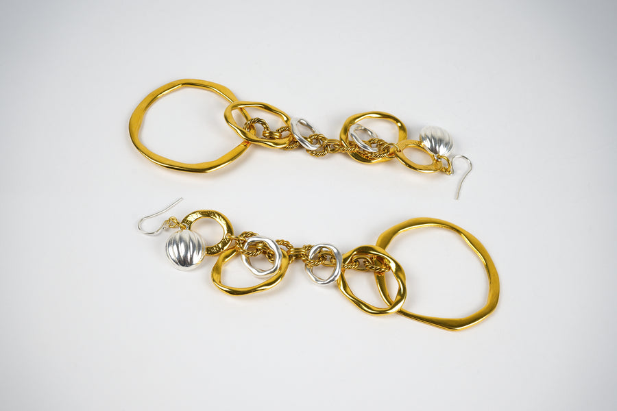 Versatile earrings