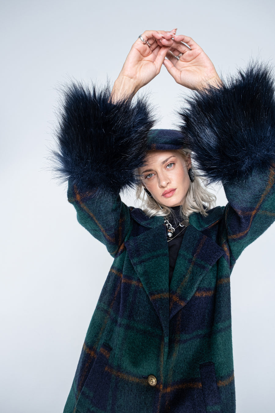 Bold type checkered coat