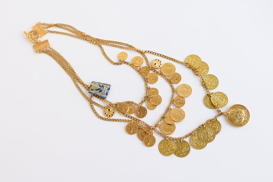 Dynamic triple necklace