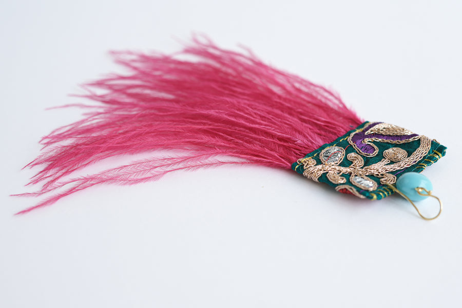 Manifesto earrings (Fuchsia)