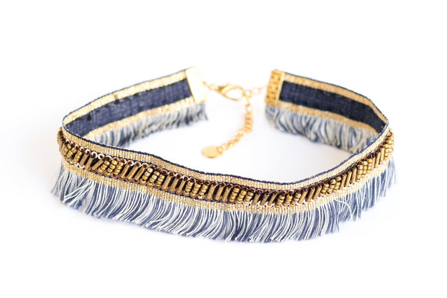 Shiny waves choker