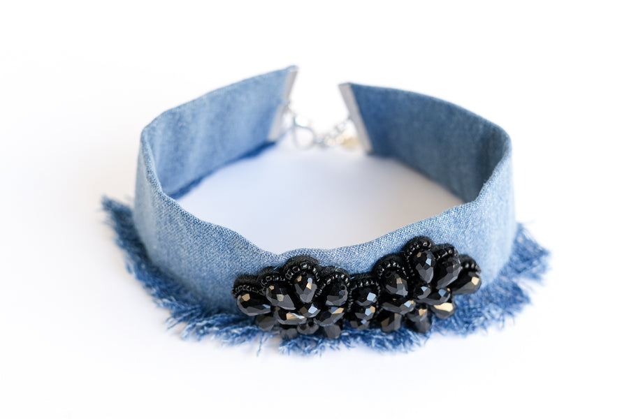 Black dahlia denim choker