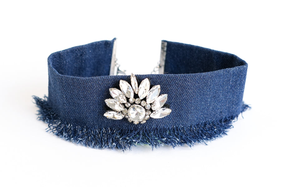 White likes denim choker necklace