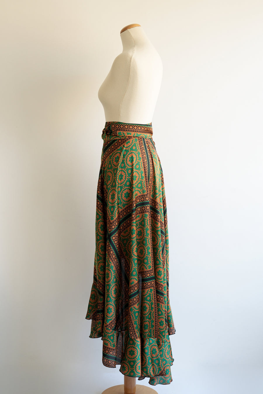 Manifesto wrap multiform skirt (satin print)