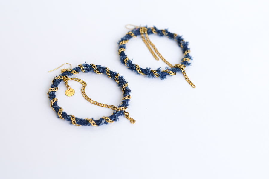 The 90s denim hoops