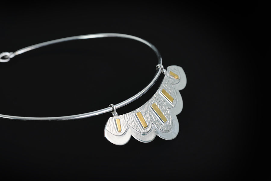 Crown silver necklace